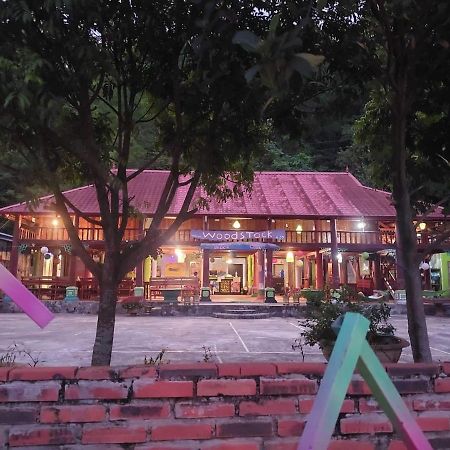 Woodstock Beach Camp Hien Hao Buitenkant foto
