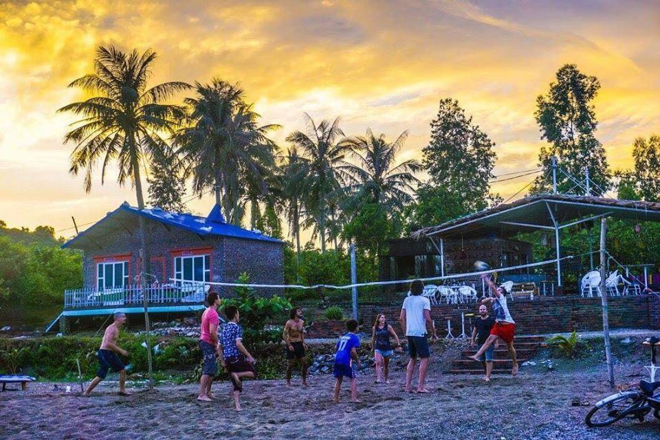 Woodstock Beach Camp Hien Hao Buitenkant foto