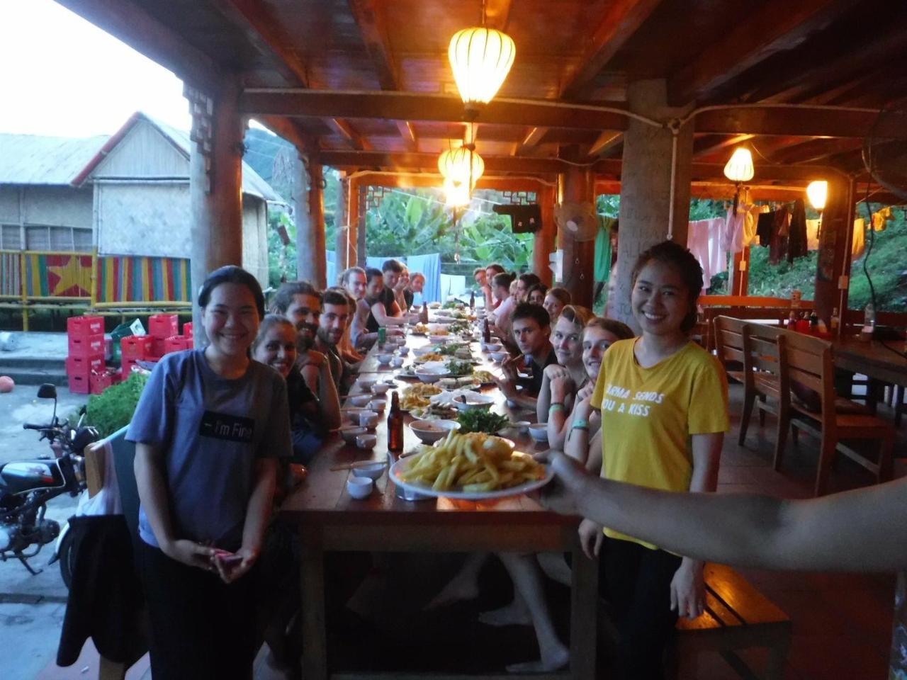 Woodstock Beach Camp Hien Hao Buitenkant foto