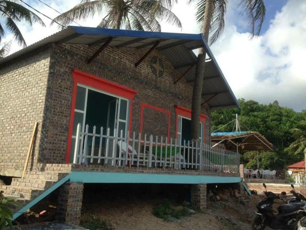 Woodstock Beach Camp Hien Hao Buitenkant foto